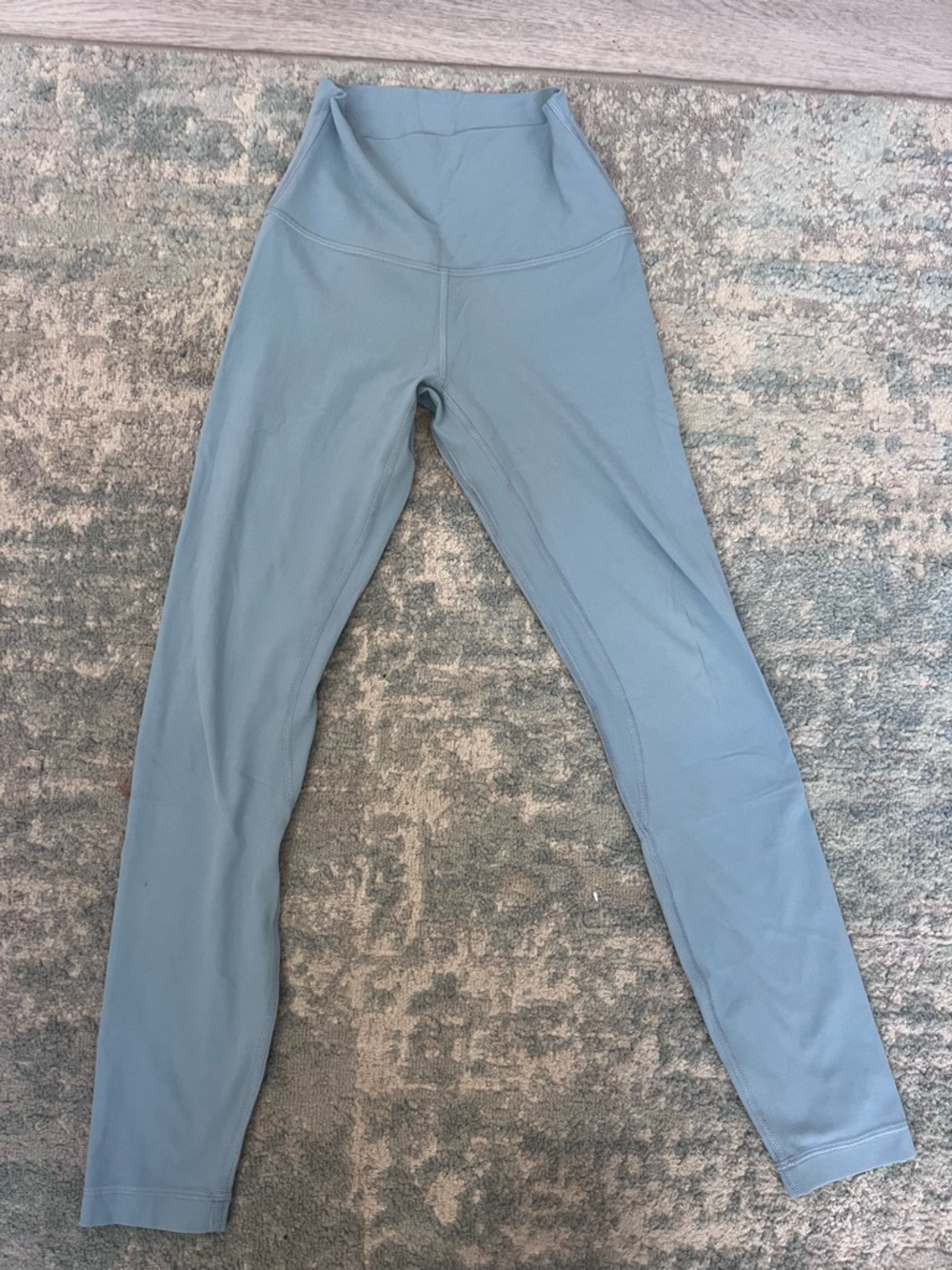 Lululemon Light Slate Blue Active Leggings, Size 4